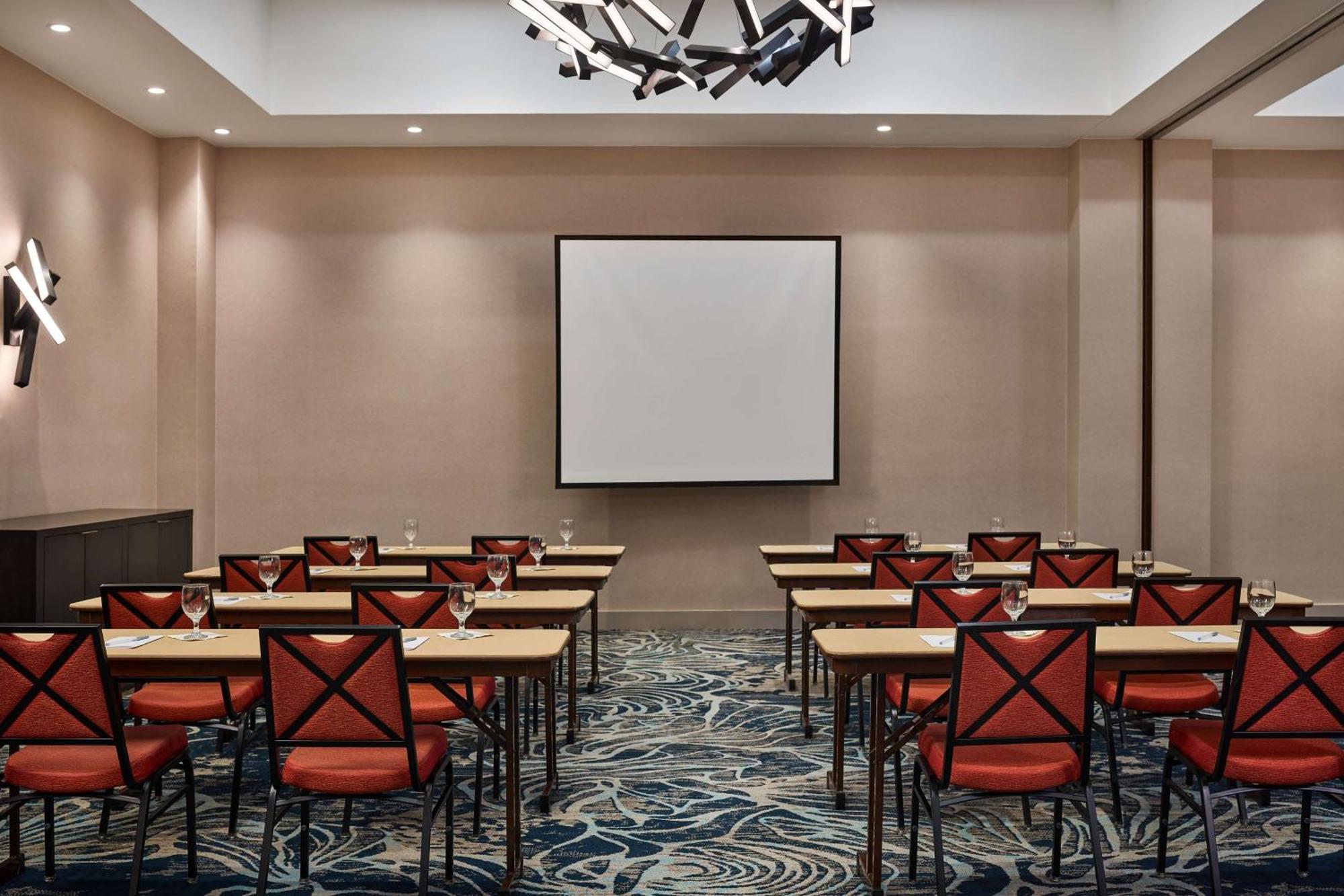 Hilton Garden Inn Tewksbury Andover Экстерьер фото