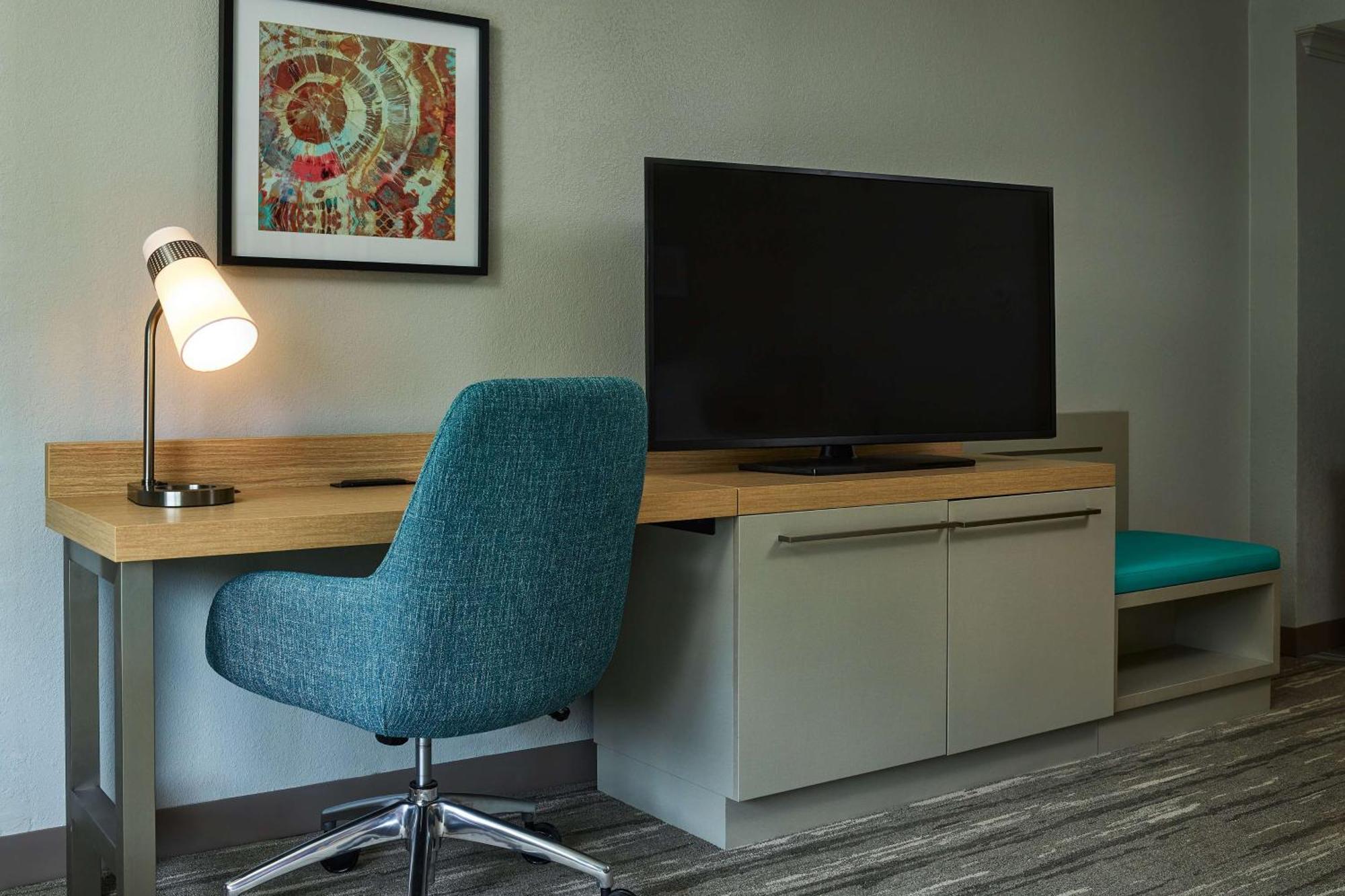 Hilton Garden Inn Tewksbury Andover Экстерьер фото