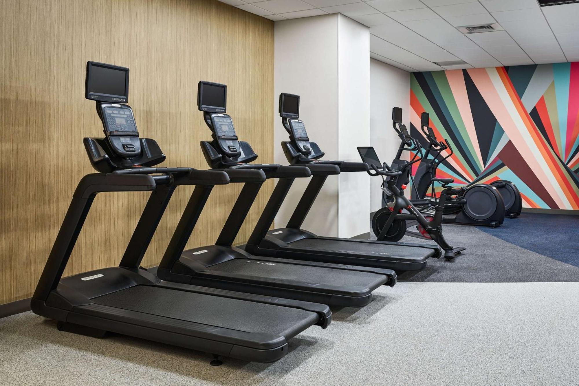 Hilton Garden Inn Tewksbury Andover Экстерьер фото